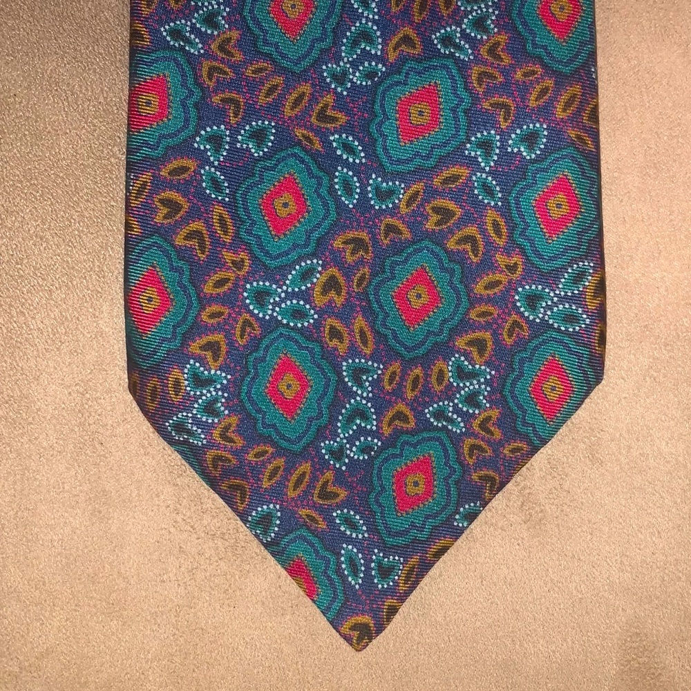 Cerruti 1881 Tie Made in France 100% Silk